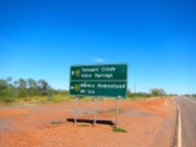The only bit of navigation in 3 weeks on the road - 1000kms from Darwin, turn left.